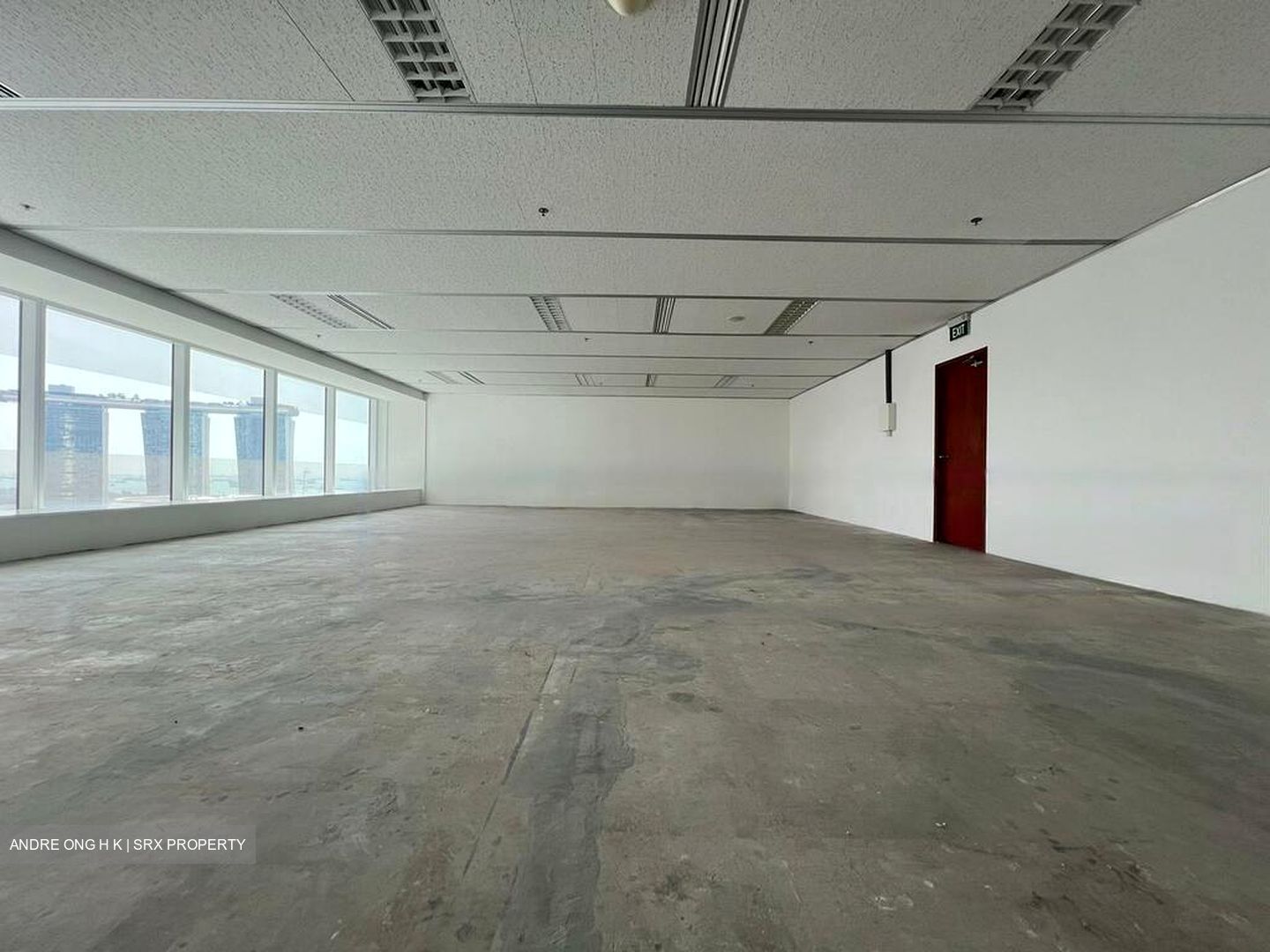 Singapore Land Tower (D1), Office #459581361